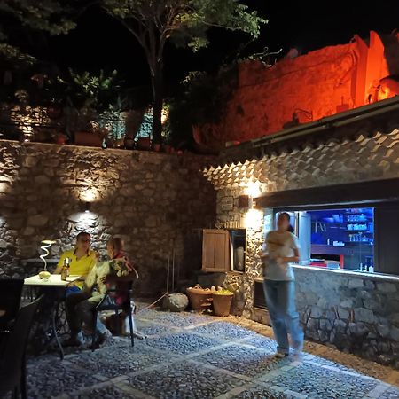 Ferienwohnung Il Nibbio - Soffitta Delle Ginestre Morano Calabro Exterior foto