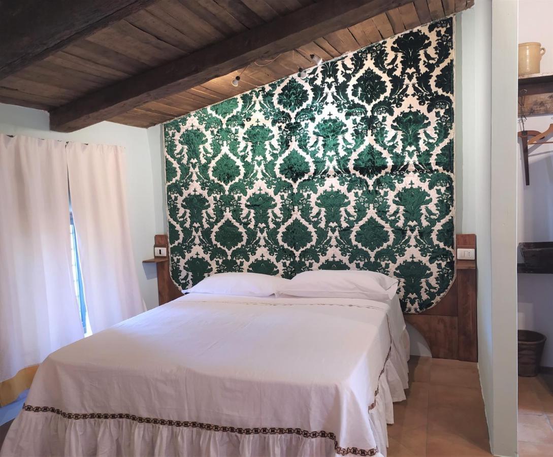 Ferienwohnung Il Nibbio - Soffitta Delle Ginestre Morano Calabro Exterior foto
