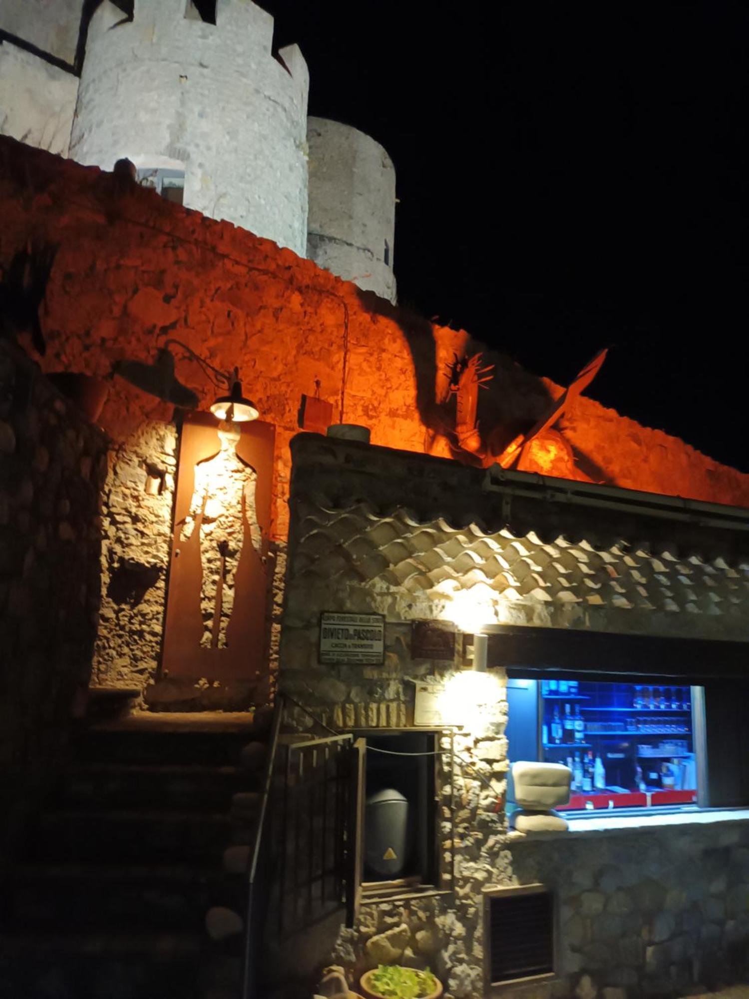 Ferienwohnung Il Nibbio - Soffitta Delle Ginestre Morano Calabro Exterior foto
